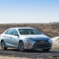 2015_Toyota_Camry_023